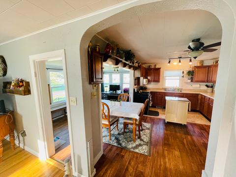 111 E Cooper St, Colfax, IL 61728 photo 11