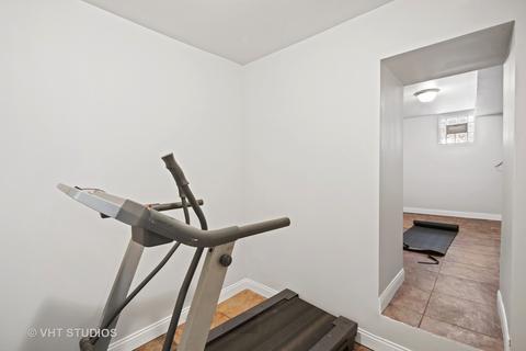 422 E 45th Pl, Chicago, IL 60653 photo 14