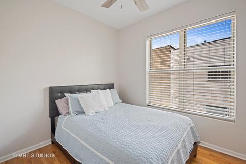 422 E 45th Pl, Chicago, IL 60653 photo 20