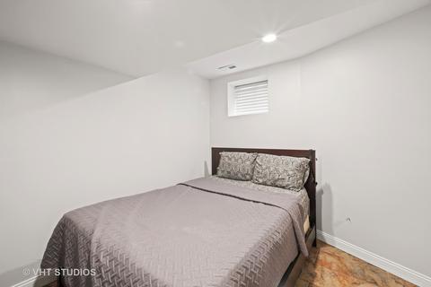 422 E 45th Pl, Chicago, IL 60653 photo 28