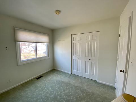 130 E Sherman St, Bartlett, IL 60103 photo 6