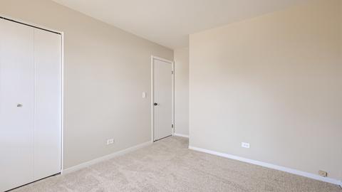 4075 Chesapeake Ct, Hoffman Estates, IL 60192 photo 20