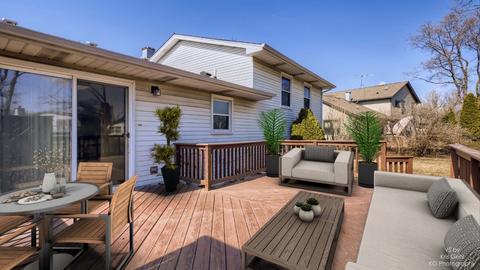 4075 Chesapeake Ct, Hoffman Estates, IL 60192 photo 7