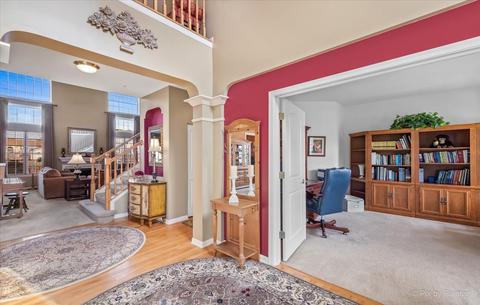 5810 Providence Dr, Hoffman Estates, IL 60192 photo 13