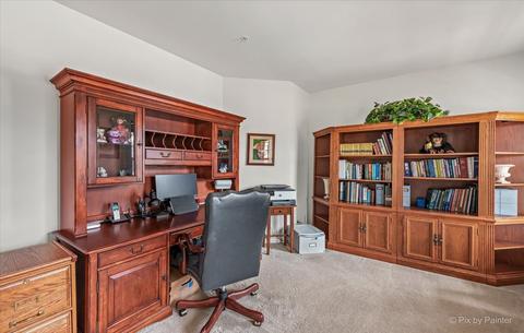 5810 Providence Dr, Hoffman Estates, IL 60192 photo 14
