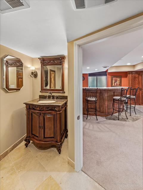 5810 Providence Dr, Hoffman Estates, IL 60192 photo 41
