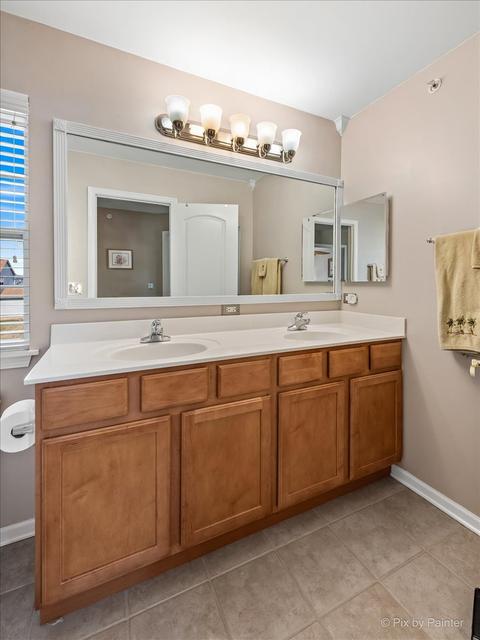 5810 Providence Dr, Hoffman Estates, IL 60192 photo 36