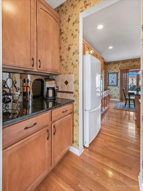 5810 Providence Dr, Hoffman Estates, IL 60192 photo 21