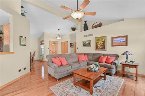 4705 Osprey Ln, Plainfield, IL 60586 photo 5