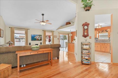 4705 Osprey Ln, Plainfield, IL 60586 photo 3