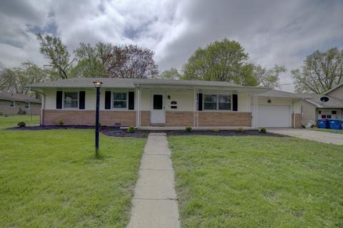 121 E Washington St, Watseka, IL 60970 photo 1
