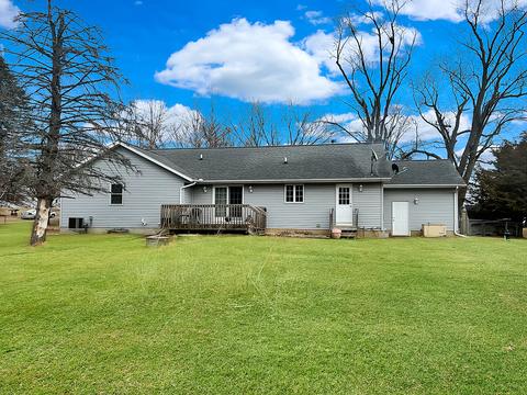 6240 High St, Freeport, IL 61032 photo 18