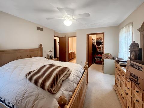 6240 High St, Freeport, IL 61032 photo 16