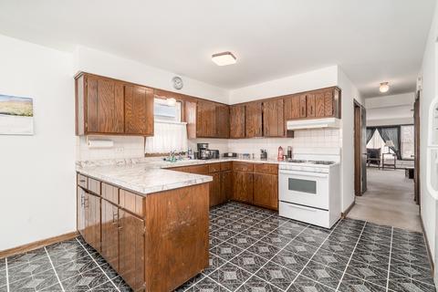 4331 Lawndale Ave, Lyons, IL 60534 photo 4