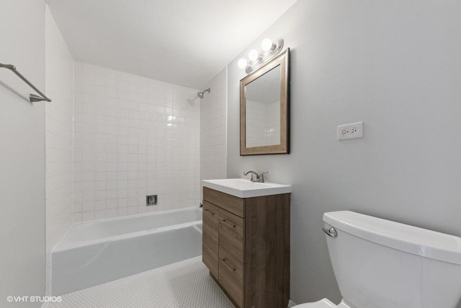  500 E Dogwood Ln #309, Mount Prospect, IL 60056 photo 8