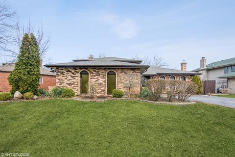 2042 183rd Pl, Lansing, IL 60438 photo 1