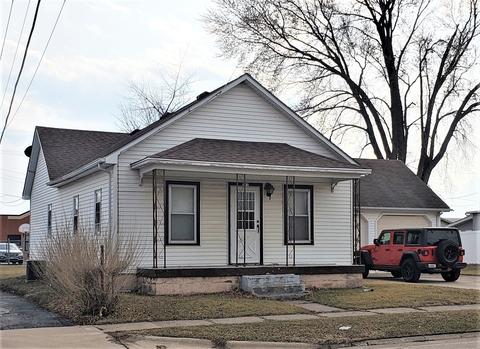 211 E Cleveland St, Ladd, IL 61329 photo 2