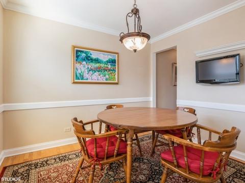 1454 Brandon Rd, Glenview, IL 60025 photo 5