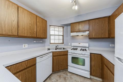 939 Ridgefield Ln, Wheeling, IL 60090 photo 6
