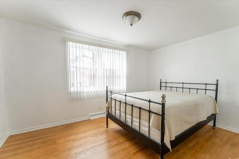 5404 N Artesian Ave, Chicago, IL 60625 photo 9