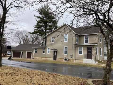 816 E Washington St, Marengo, IL 60152 photo 1