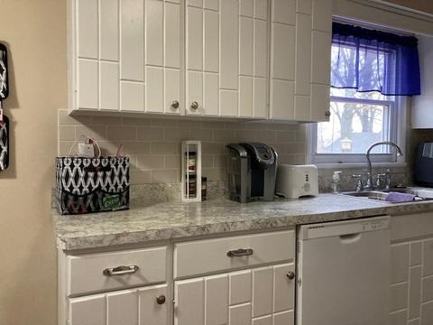816 E Washington St, Marengo, IL 60152 photo 6