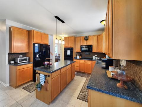 1908 Crestview Dr, Plainfield, IL 60586 photo 6