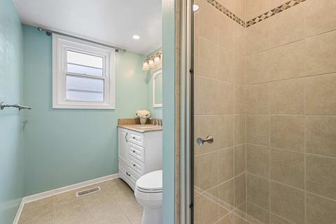 1285 Mayfield Ln, Hoffman Estates, IL 60169 photo 16