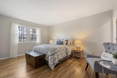 1285 Mayfield Ln, Hoffman Estates, IL 60169 photo 8