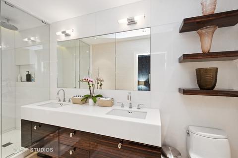 220 E Walton Pl #7E, Chicago, IL 60611 photo 19