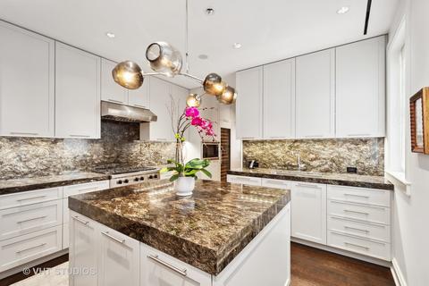 220 E Walton Pl #7E, Chicago, IL 60611 photo 10