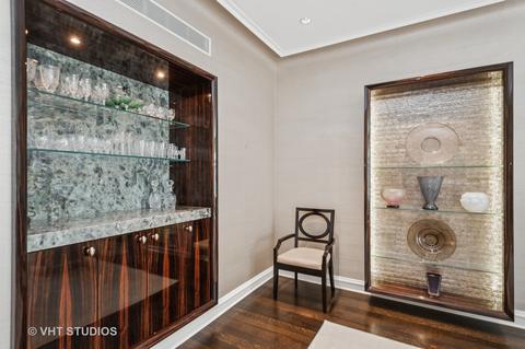 220 E Walton Pl #7E, Chicago, IL 60611 photo 7