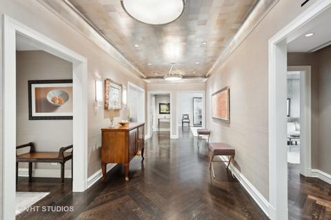 220 E Walton Pl #7E, Chicago, IL 60611 photo 5