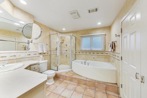 924 Wayne Ave, Deerfield, IL 60015 photo 15