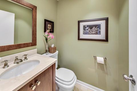 924 Wayne Ave, Deerfield, IL 60015 photo 13