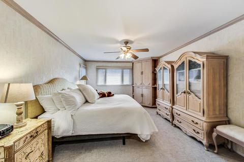 924 Wayne Ave, Deerfield, IL 60015 photo 14
