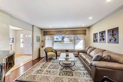 924 Wayne Ave, Deerfield, IL 60015 photo 5