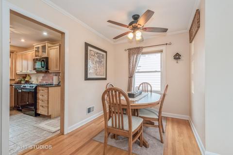 697 Greenview Ave, Des Plaines, IL 60016 photo 6
