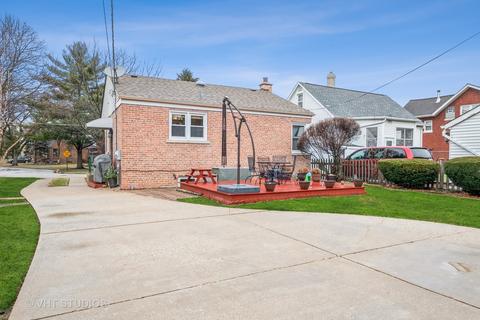 697 Greenview Ave, Des Plaines, IL 60016 photo 19