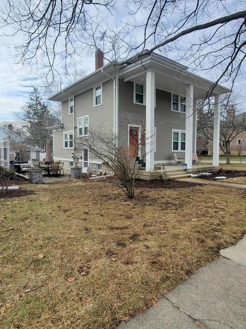 302 E Franklin St, Wheaton, IL 60187 photo 2