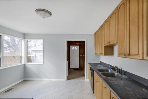 2502 Grouse Ln, Rolling Meadows, IL 60008 photo 15