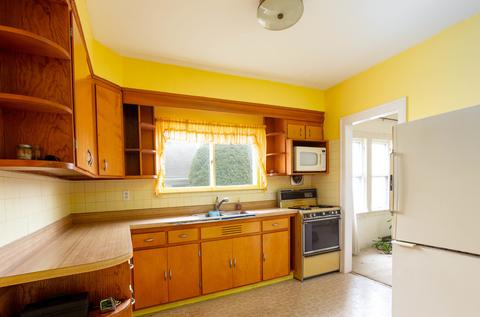 855 S 2nd Ave, Des Plaines, IL 60016 photo 6