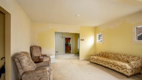 855 S 2nd Ave, Des Plaines, IL 60016 photo 2
