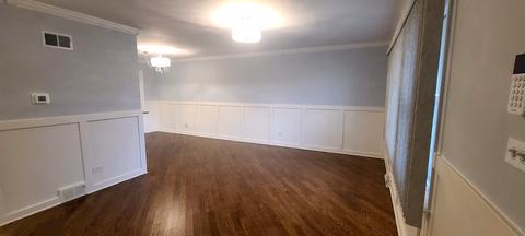 8001 S Thomas Ave, Bridgeview, IL 60455 photo 3