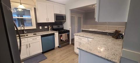 8001 S Thomas Ave, Bridgeview, IL 60455 photo 5
