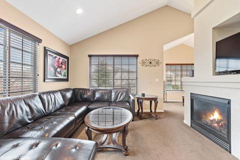 2023 Concord Dr, Mchenry, IL 60050 photo 4