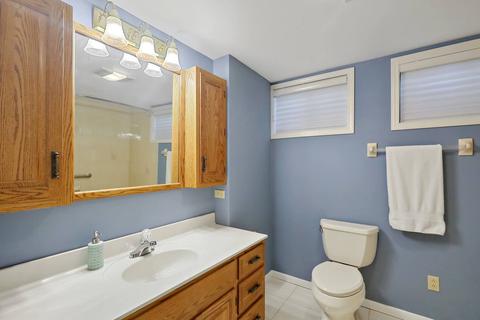 1867 Golf View Dr W, Bartlett, IL 60103 photo 15