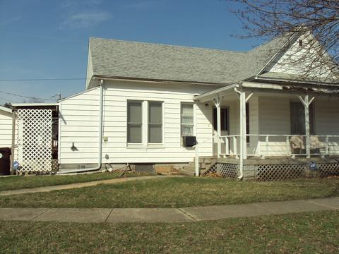 428 E Grove Ave, Rantoul, IL 61866 photo 2