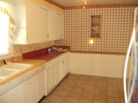 428 E Grove Ave, Rantoul, IL 61866 photo 4
