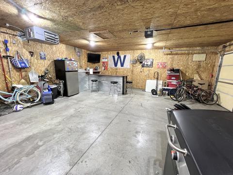 113 E Willard St, Gifford, IL 61847 photo 31